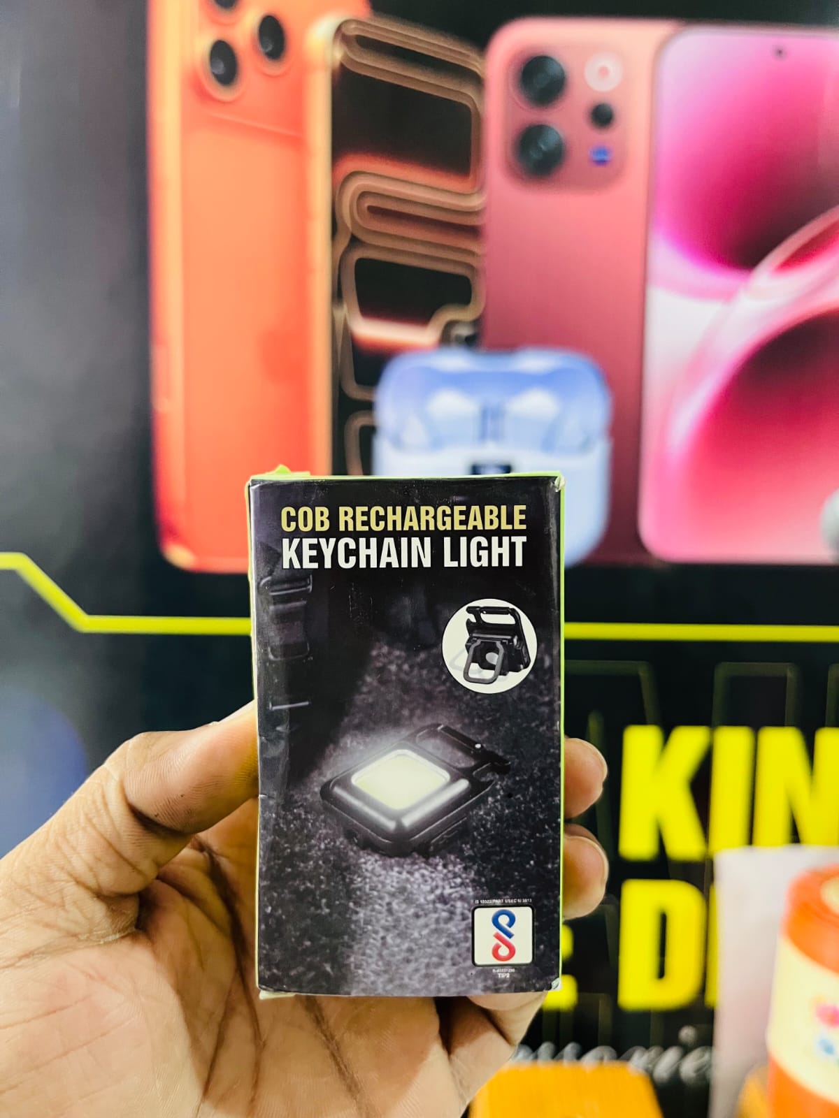 Rechargeable keychain light